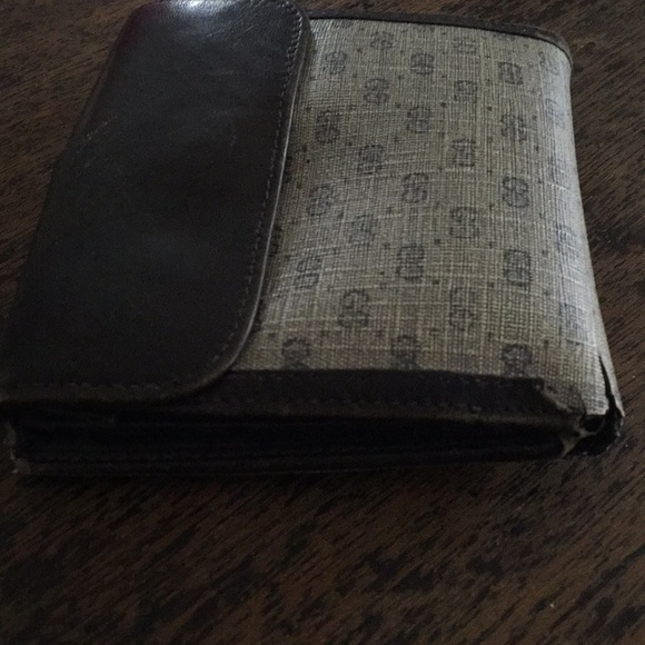 Vintage Gucci Wallet - Picture 8 of 8